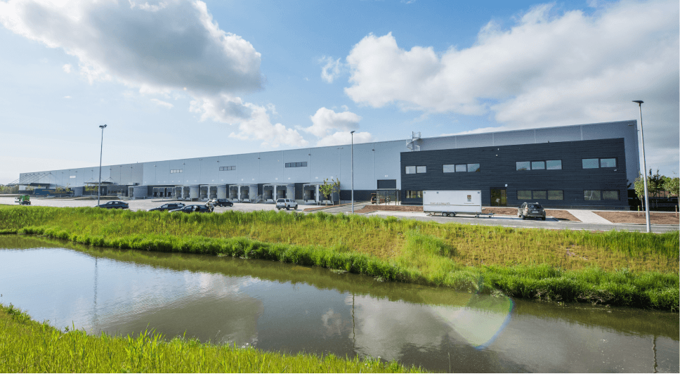 Warehouse Exterior BMW, Malmö